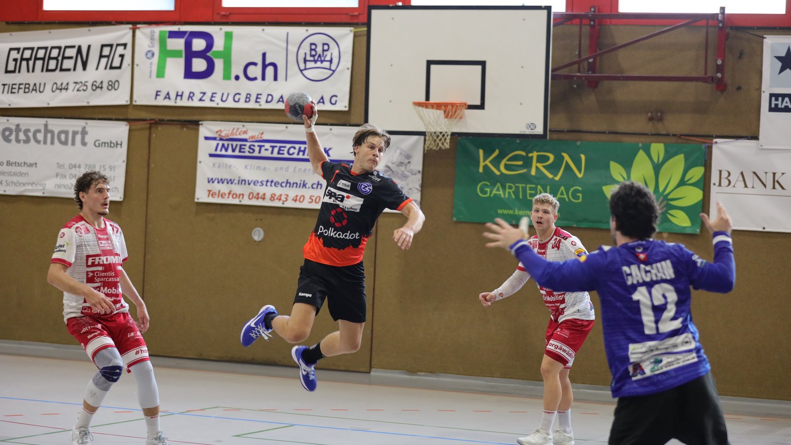 MNLB: Auftaktsieg im Seederby