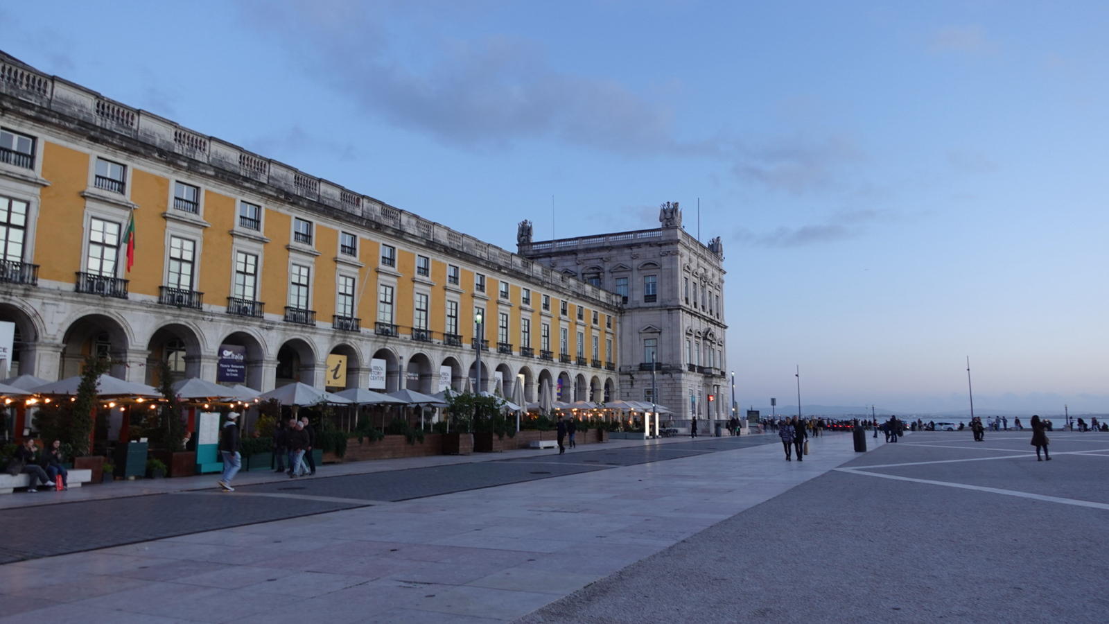 Siege, Sightseeing & Shoppingtour in Lissabon